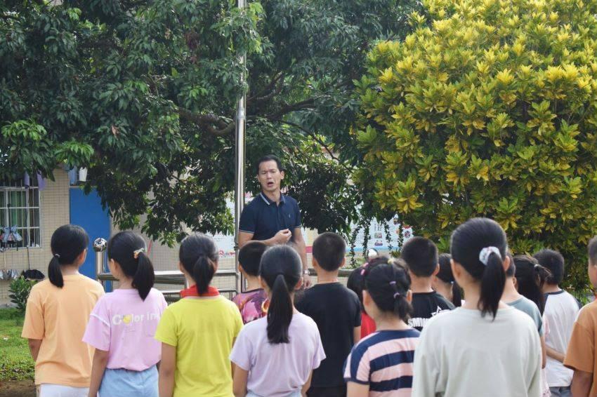 探索喜欢上闺蜜的前男友怎么办